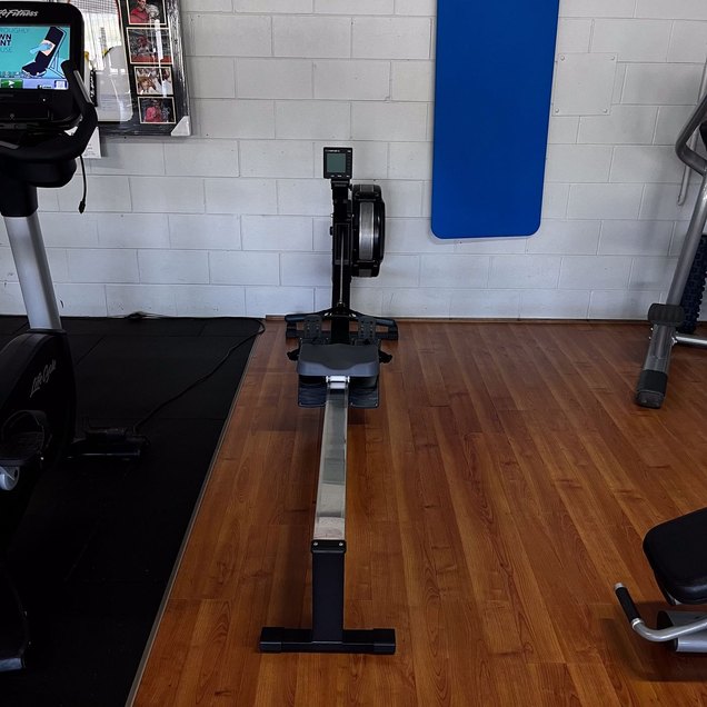 Rowing Erg - targets Cardio